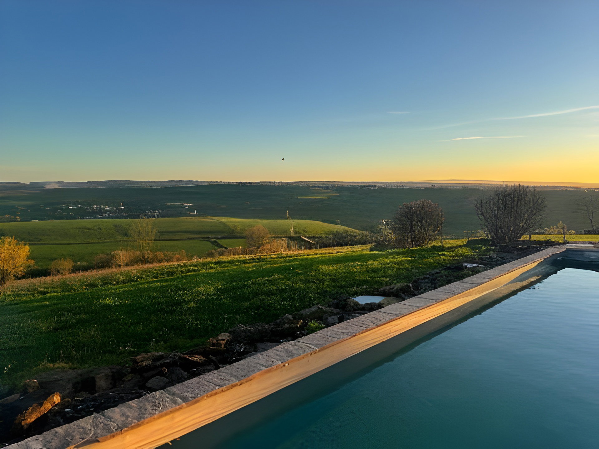 Maison Stirling - 8personnes - Vue Paranomique & Piscine - Bourgogne