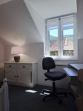 2 to 4-person duplex, all comforts included