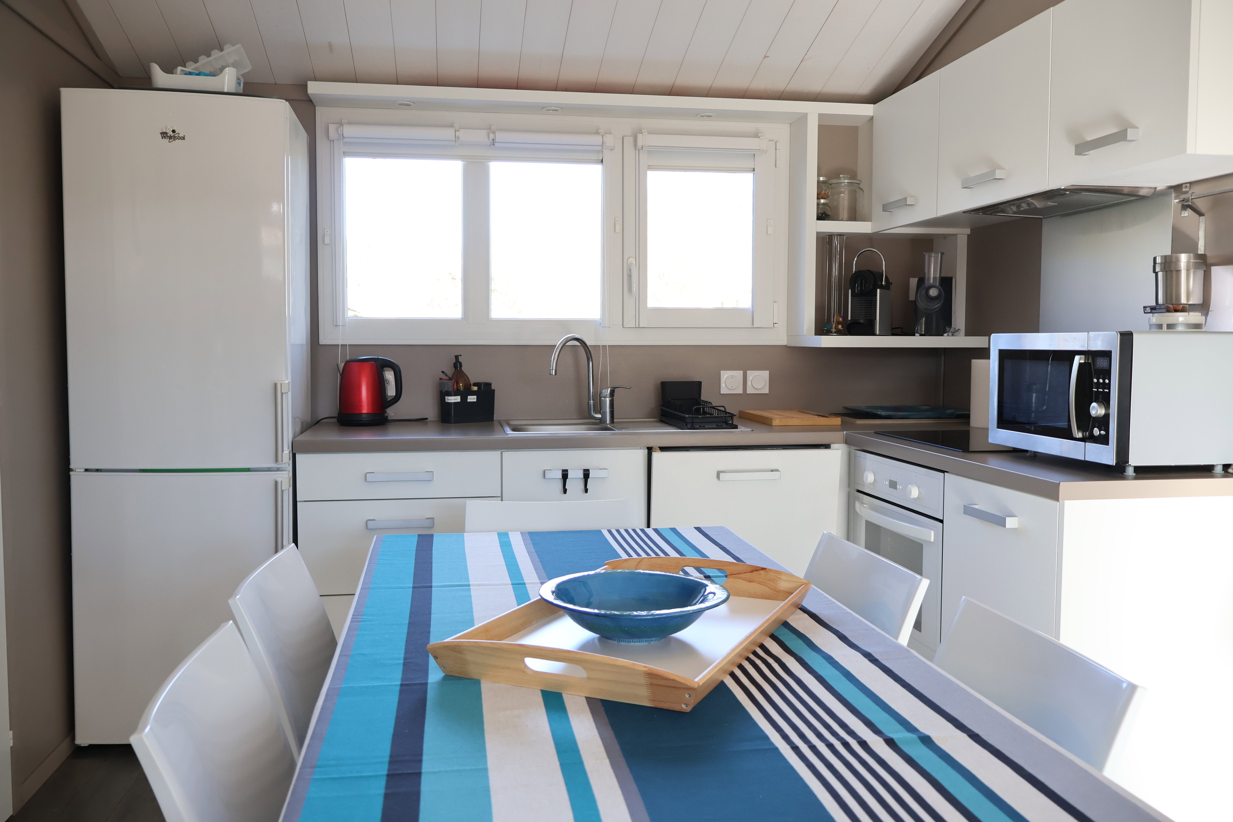 Les Flots d'AZzURe – Chalet, piscine & loisirs 4 - 5 pers