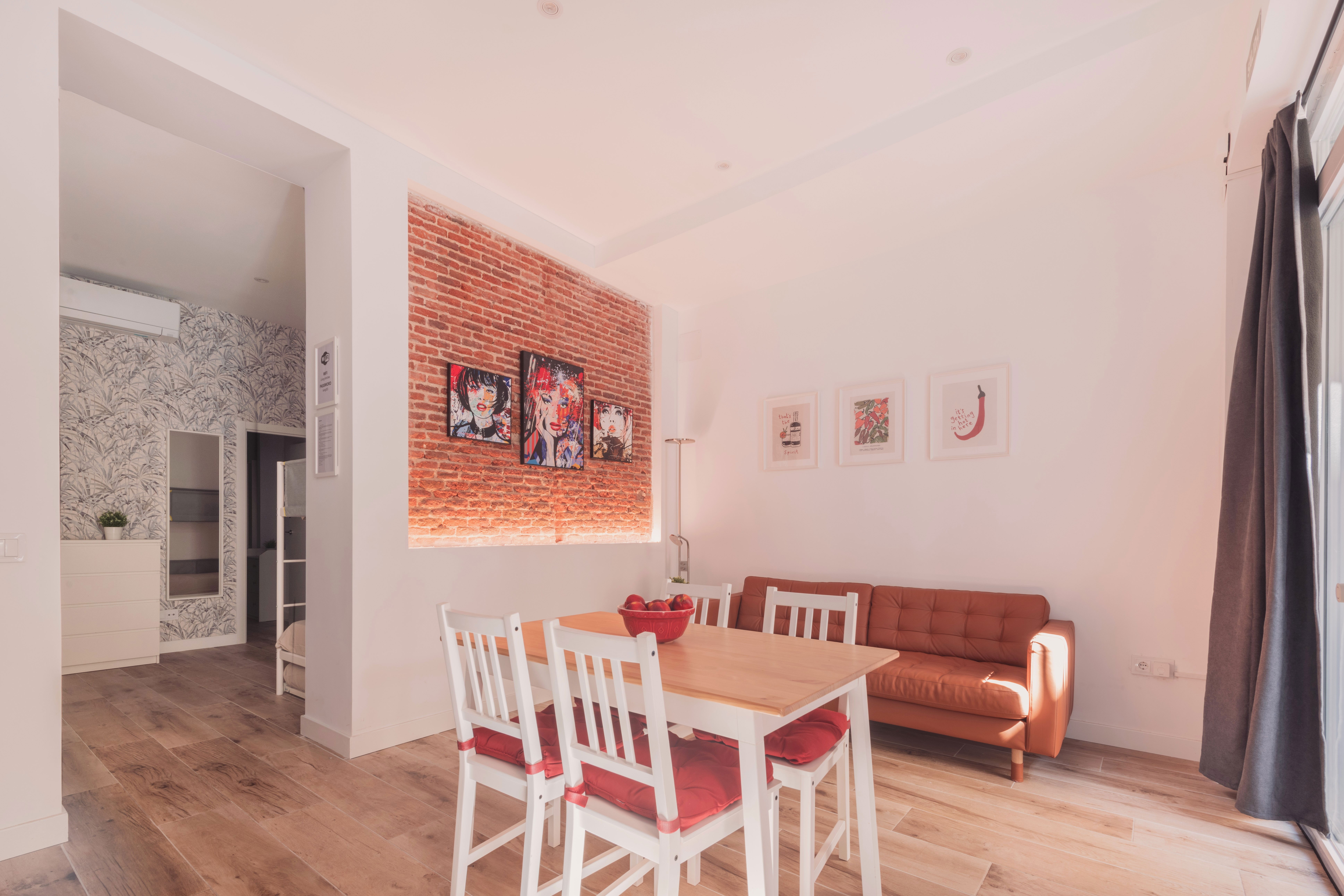 Charming apartment in the heart of Madrid, next to El Rastro