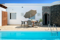 Villa in Bestlage von Puerto Calero - nur wenige Meter vom Meer entfernt