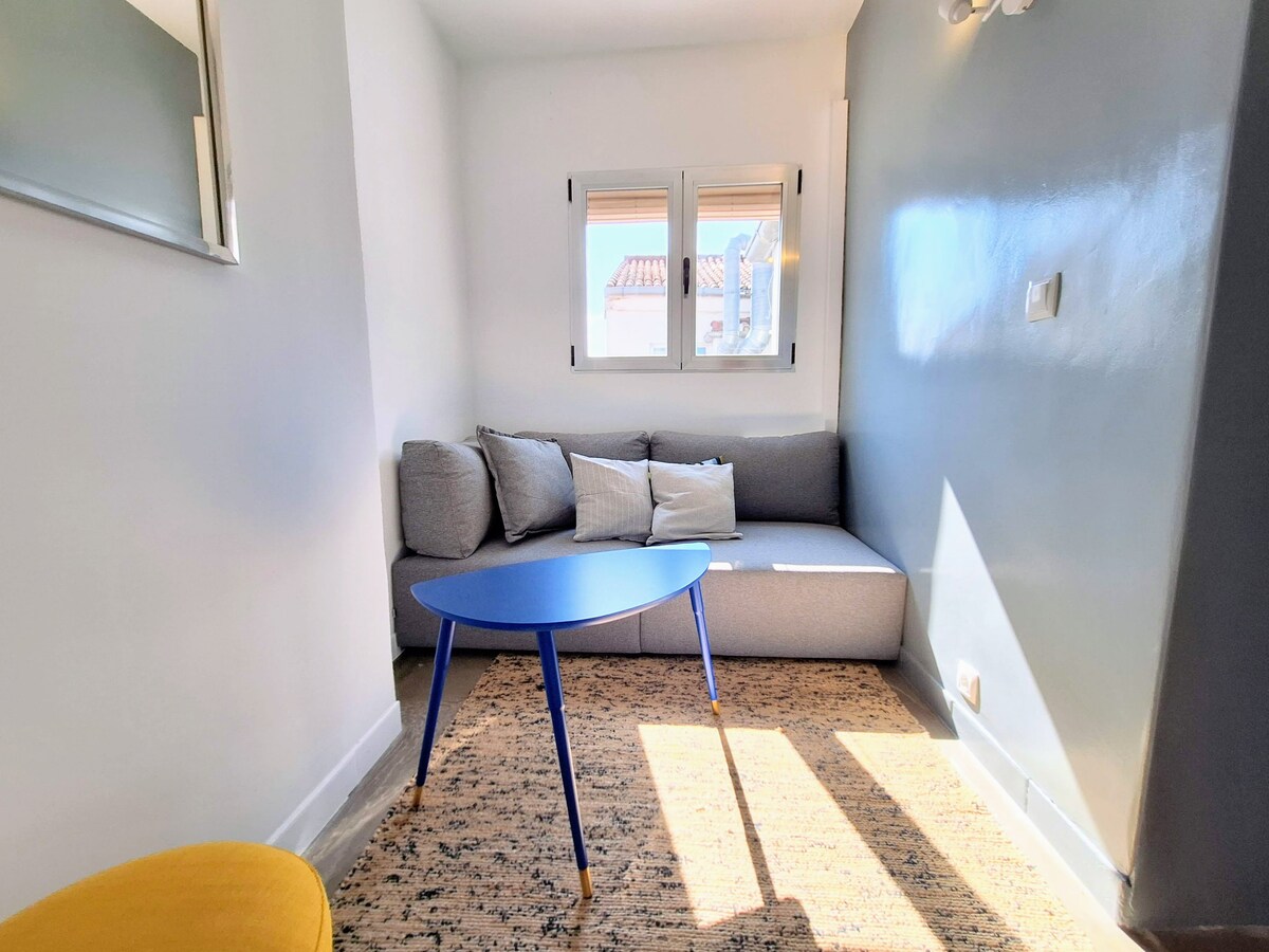 Renovated 3bd apt in La Latina, monthly rental