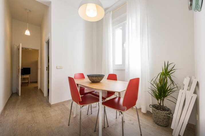 Comedor para 6 personas / Dining room for 6 people