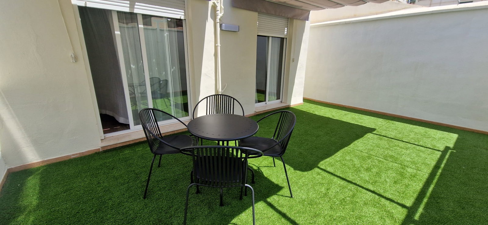 Appartamento - 2 CAMERE - 2 BAGNI - TERRAZZA