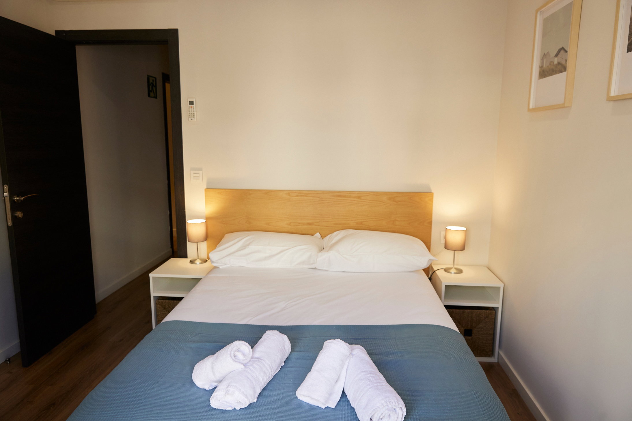 Double private apartment 2 rooms 2 bath.