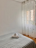 roomsBed