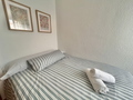 roomsBed