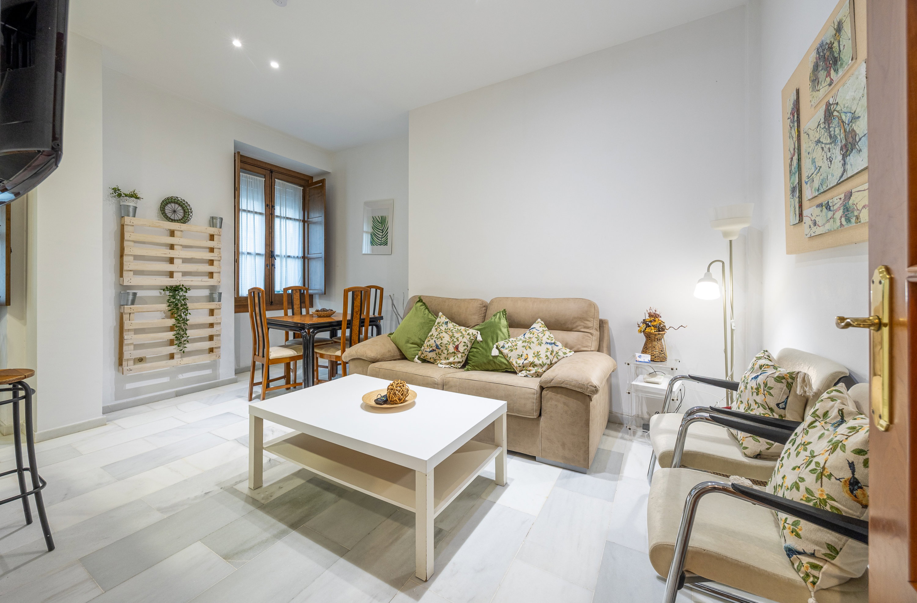 Welcome to Monumental Housing Center Córdoba