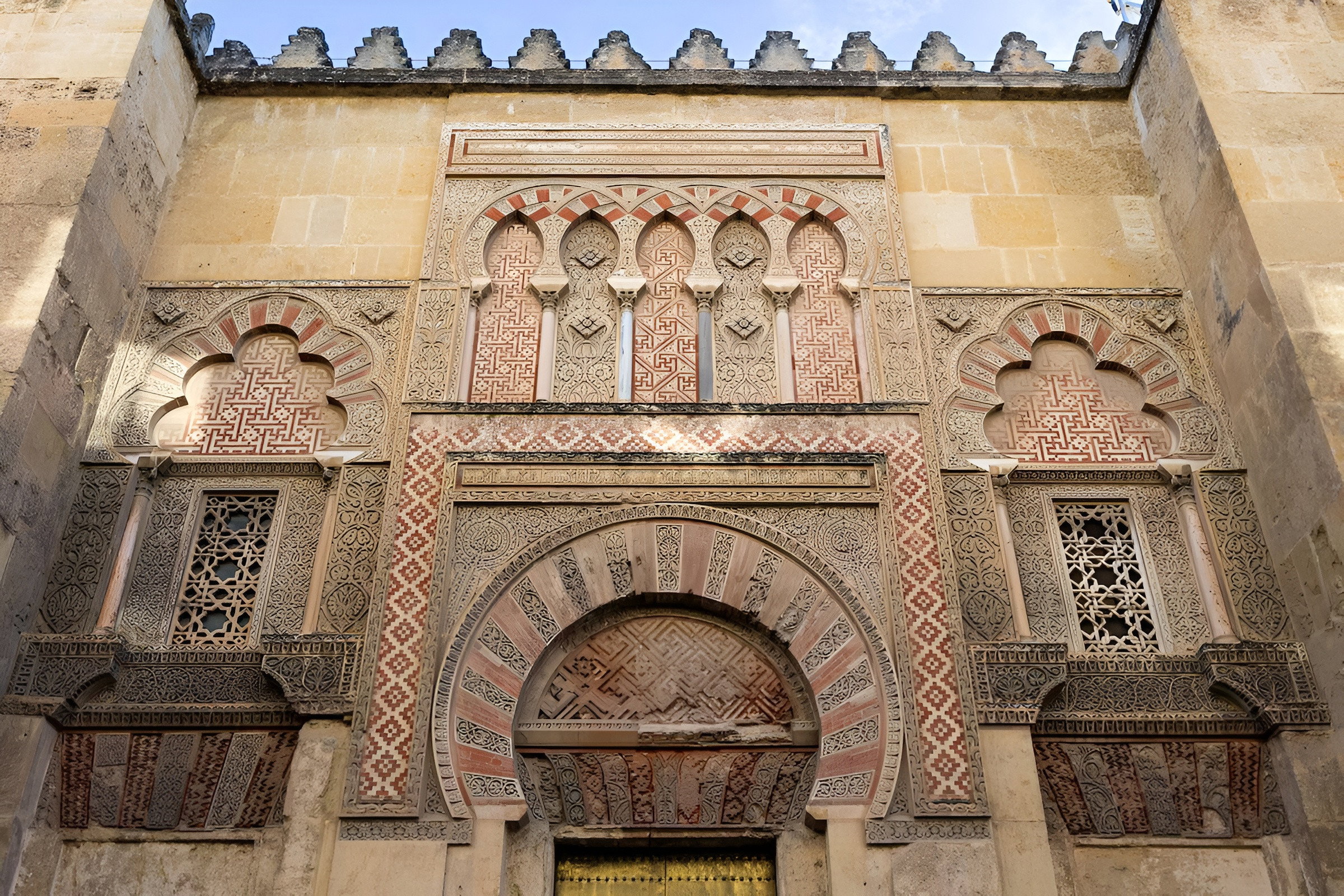 Punto de referencia cercano, Nearby landmark