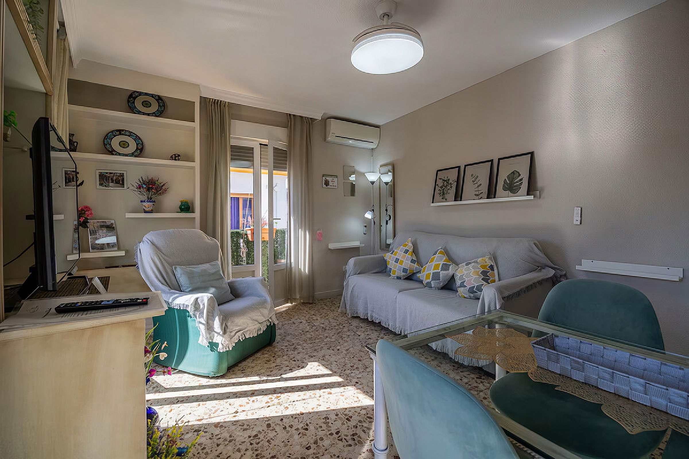 Salón común / sala de televisión, Communal lounge/ TV room