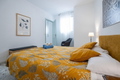 roomsBed