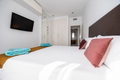 roomsBed