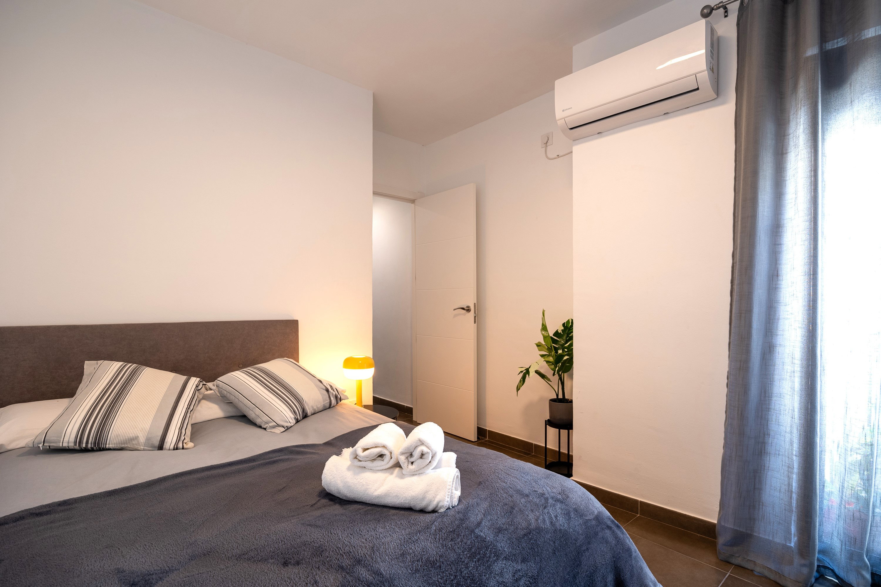Immerse yourself in authentic Córdoba by staying at La Calleja de la Corredera!