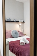 roomsBed