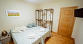 roomsBed