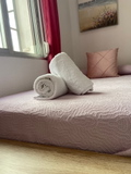 roomsBed