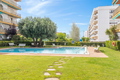 Apartamento familiar con piscina junto a la playa