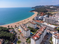 Apartamento familiar con piscina junto a la playa
