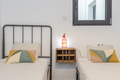 Central apartment with terrace 5 minutes from the beach in Calella de Mar