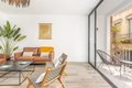 Central apartment with terrace 5 minutes from the beach in Calella de Mar