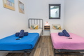 Central apartment with terrace 5 minutes from the beach in Calella de Mar