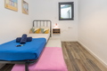 Central apartment with terrace 5 minutes from the beach in Calella de Mar