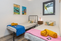 Central apartment with terrace 5 minutes from the beach in Calella de Mar