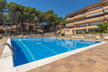 Aigua Xelida: terrazas, piscina y cala