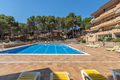 Aigua Xelida: terrazas, piscina y cala