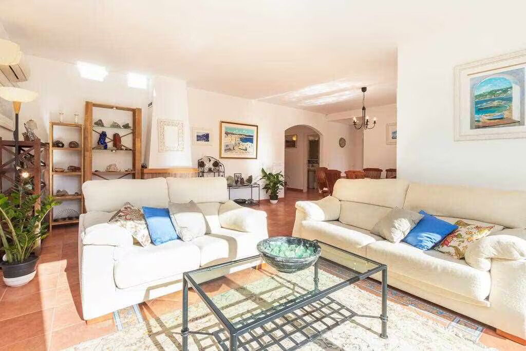 Villa with private pool in Begur