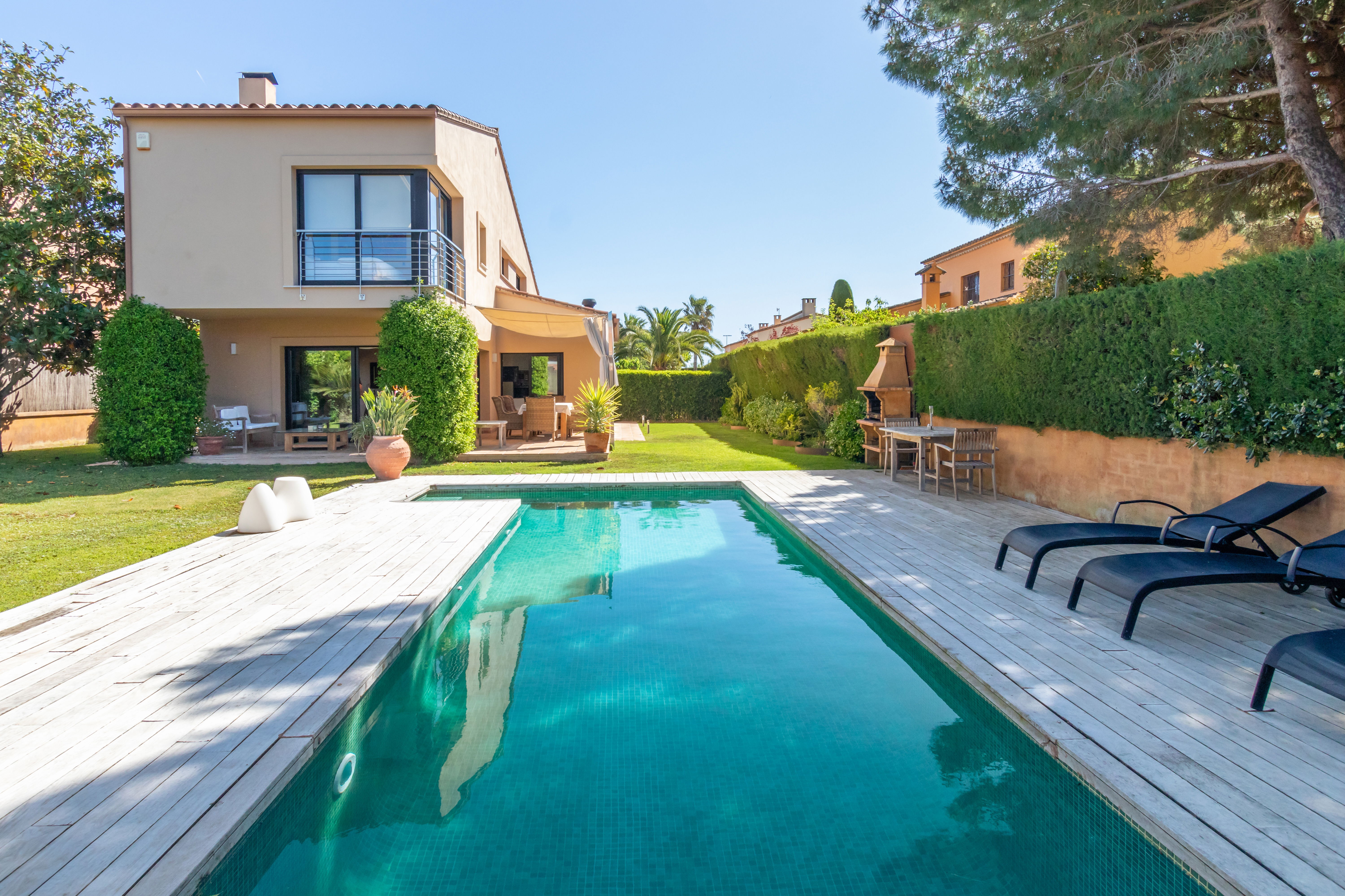 Beautiful villa on the Costa Brava