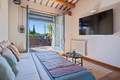 Charming house in Peratallada