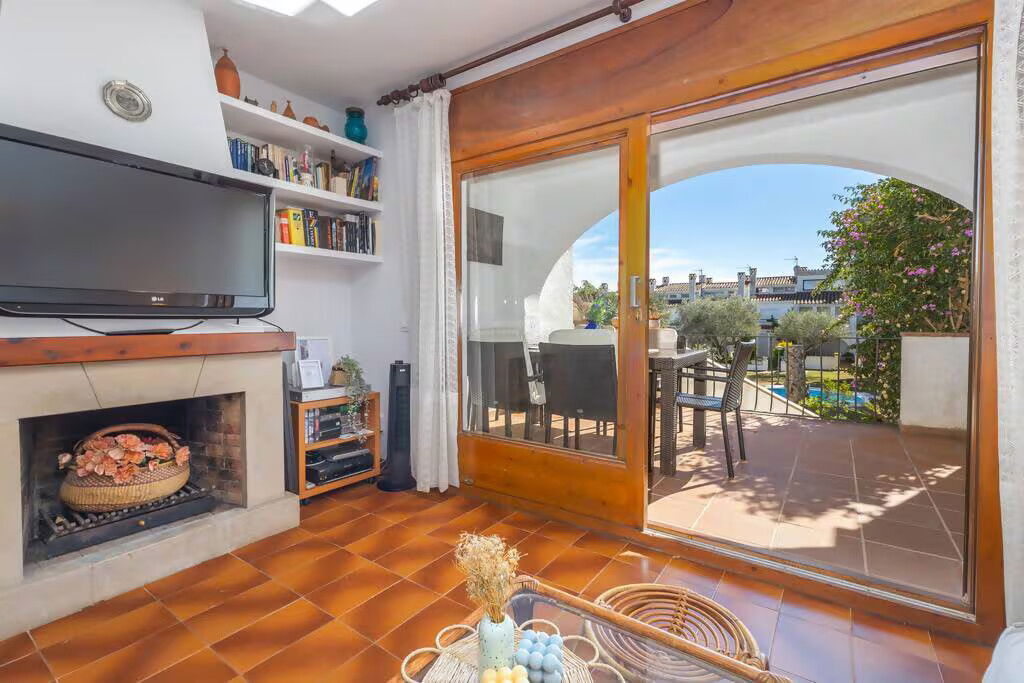 Cozy house with pool in Sant Antoni Calonge
