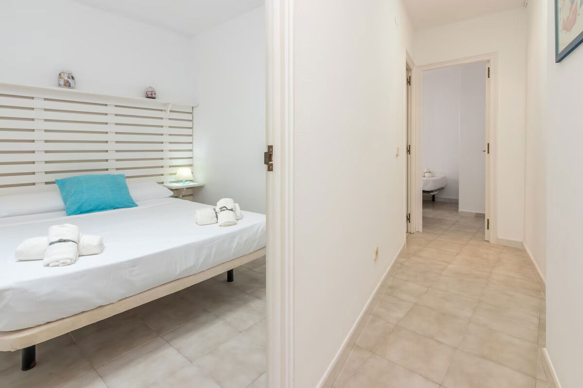 Apartamento frente al mar en preciosa playa de Tamariu.