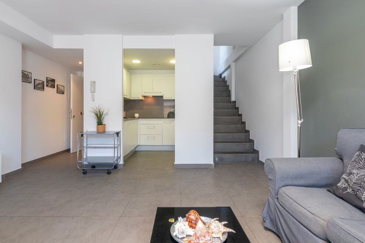 Ubicado en el pintoresco pueblo de Tamariu, este apartamento te brinda la oportu