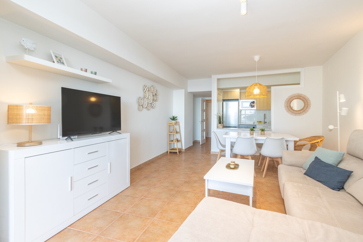 Apartamento frente al mar con terraza en Palamós
