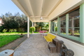 Modern bright house with large garden in Begues