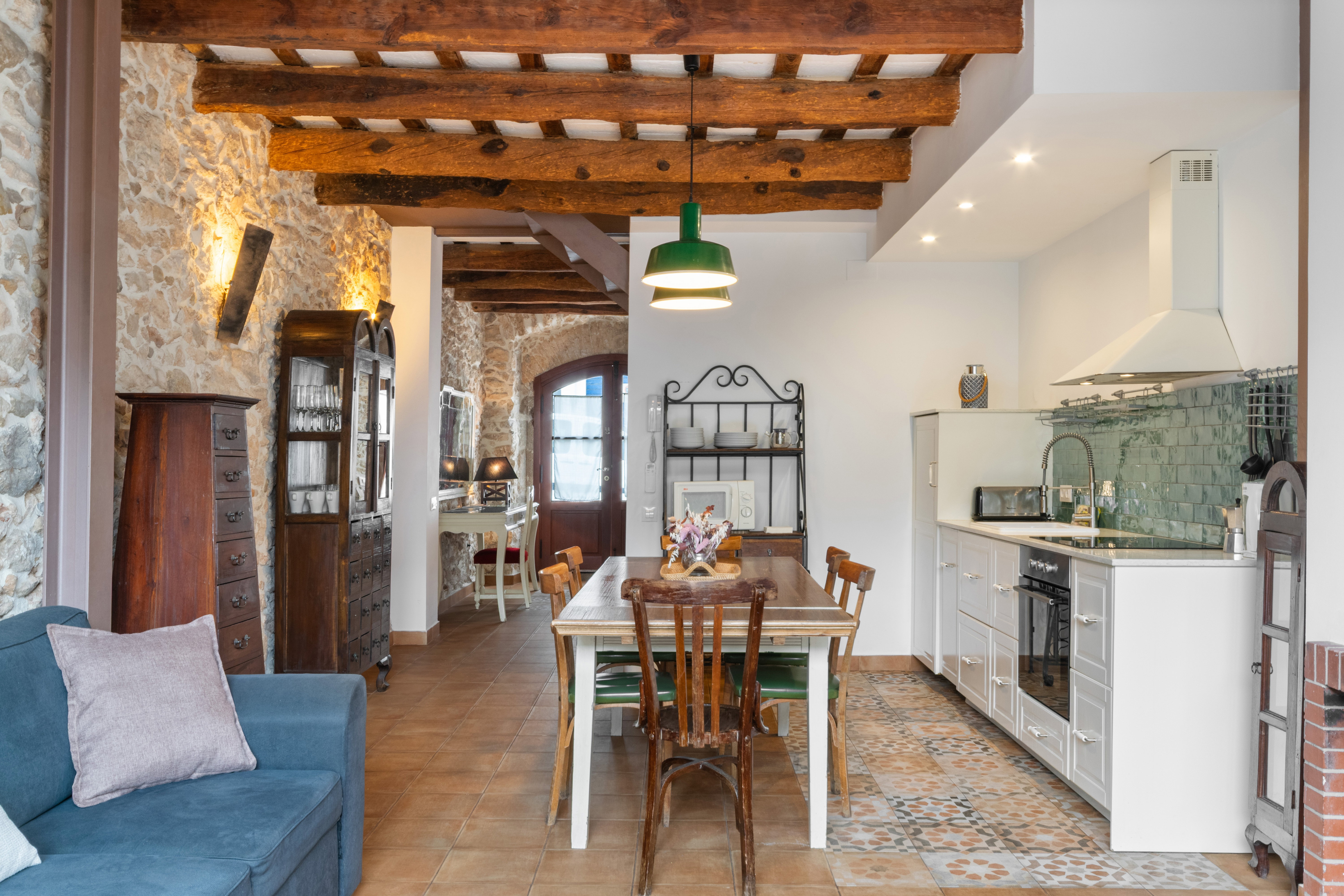 Beautiful and cozy, newly restored house