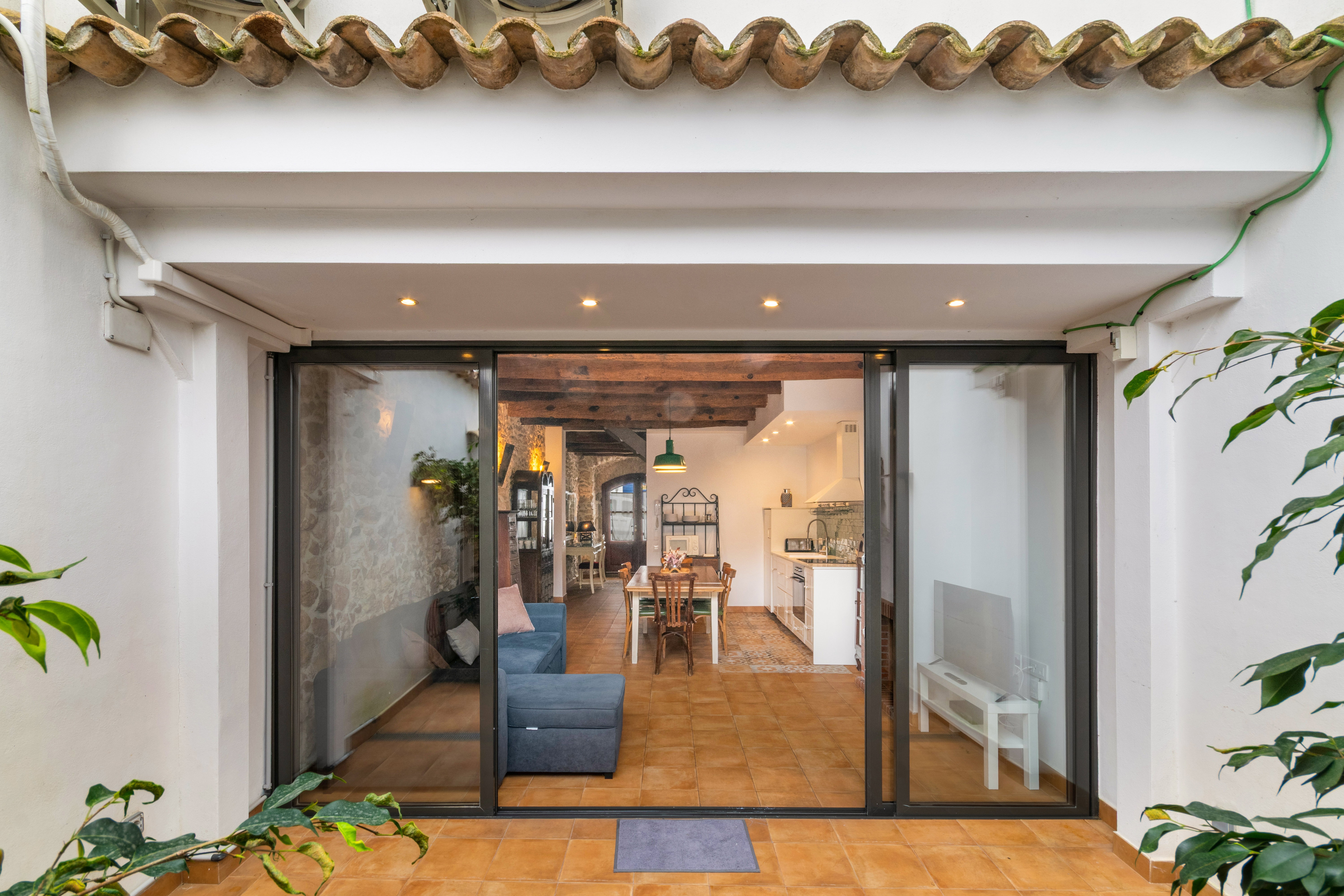 Beautiful and cozy, newly restored house