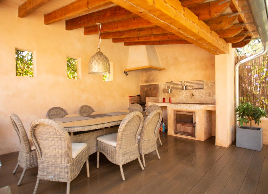 Perfectly located villa for 8 fully refurbished in Port Soller, flat walk to sea