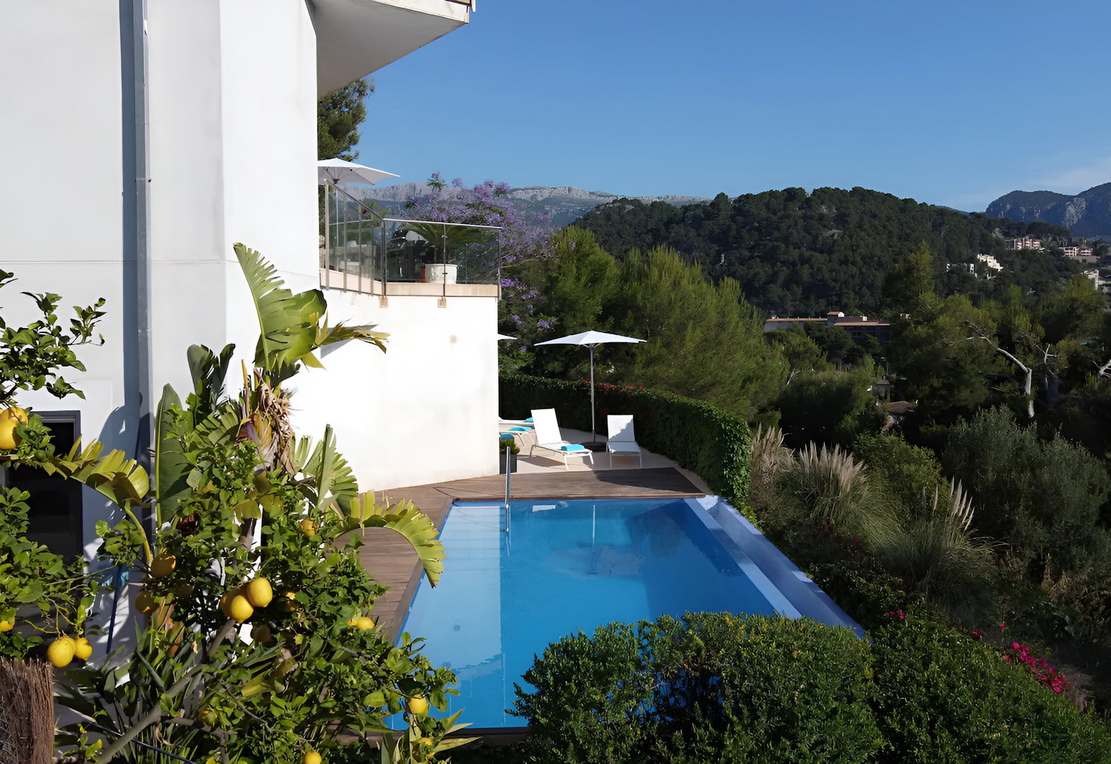 Stunning, spacious 6 bedroom villa in Port de Soller, with breathtaking sea view