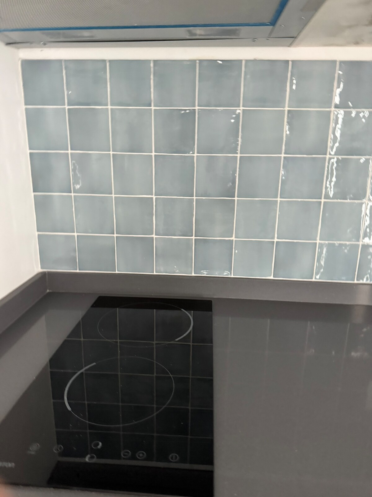 Este luminoso apartamento en el centro de Málaga ofrece comodidad y una ubicació