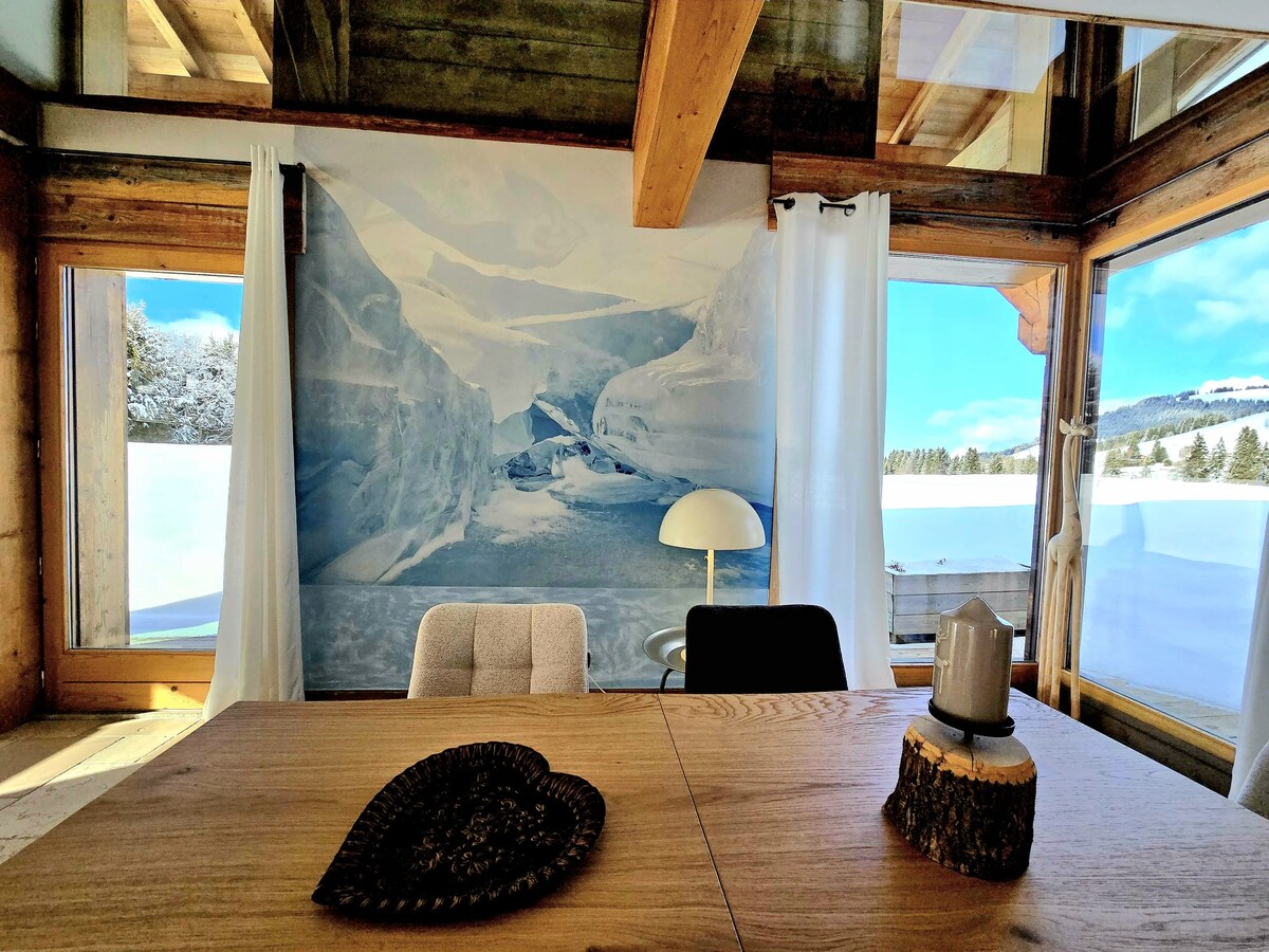 Have fun with the whole family in this stylish accommodation.