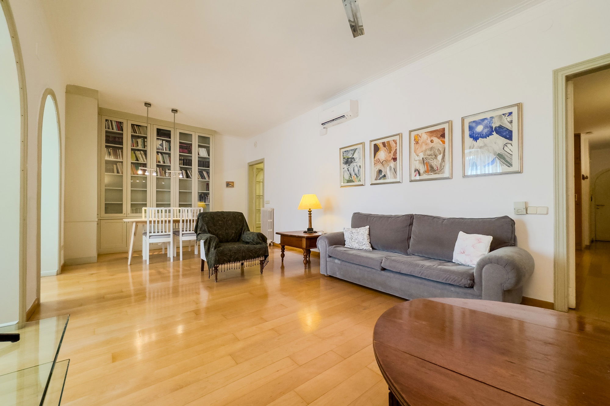 On one of the best streets in Barcelona. 2-bedroom apartment