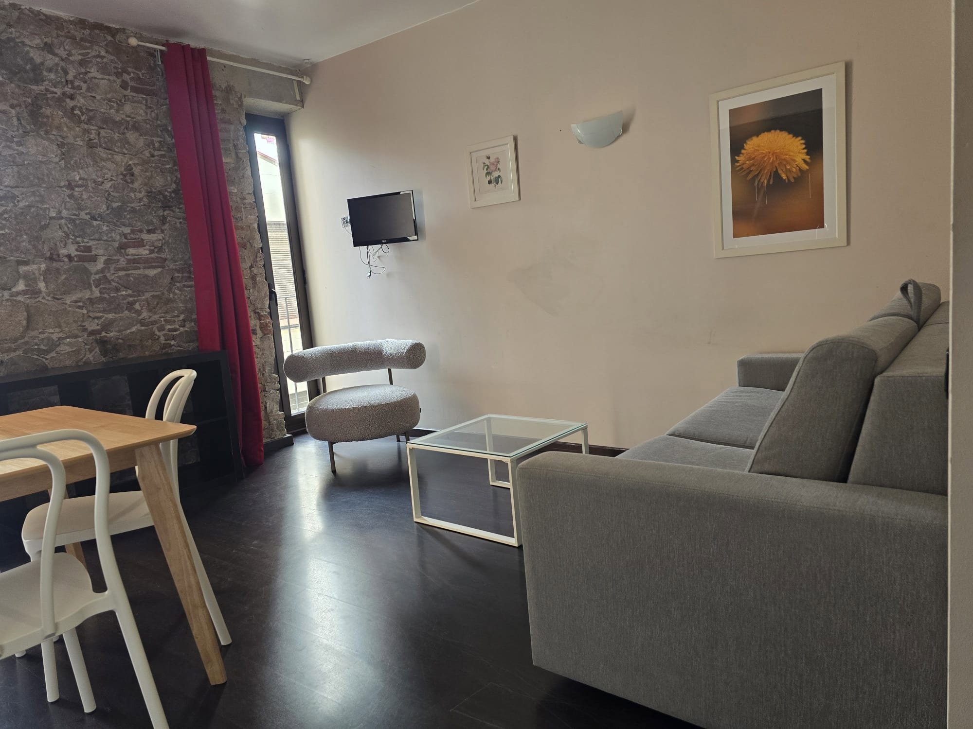 One-bedroom apartment in the Old Town