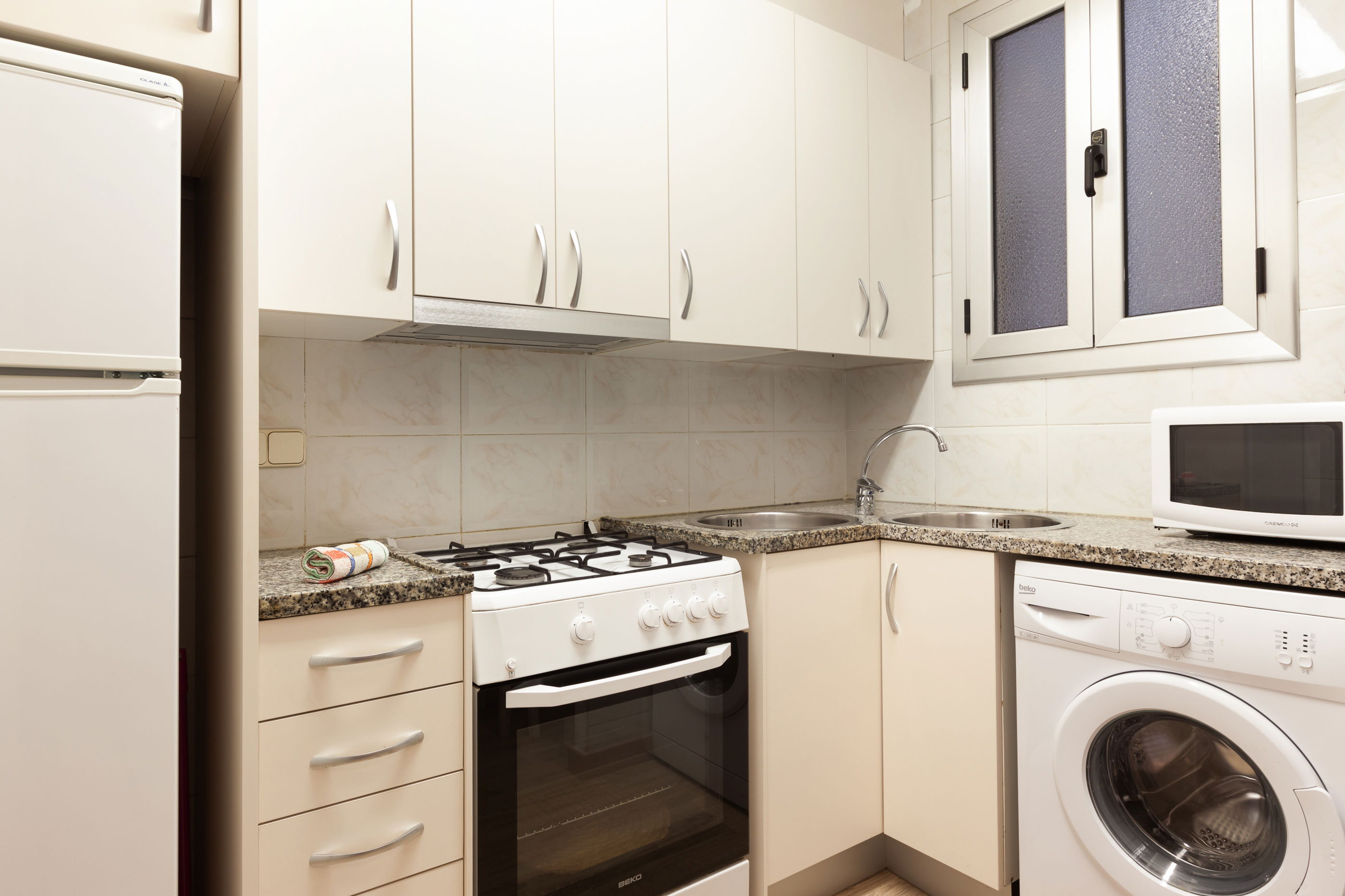 Apartment near Sagrada Familia. 3 bedrooms