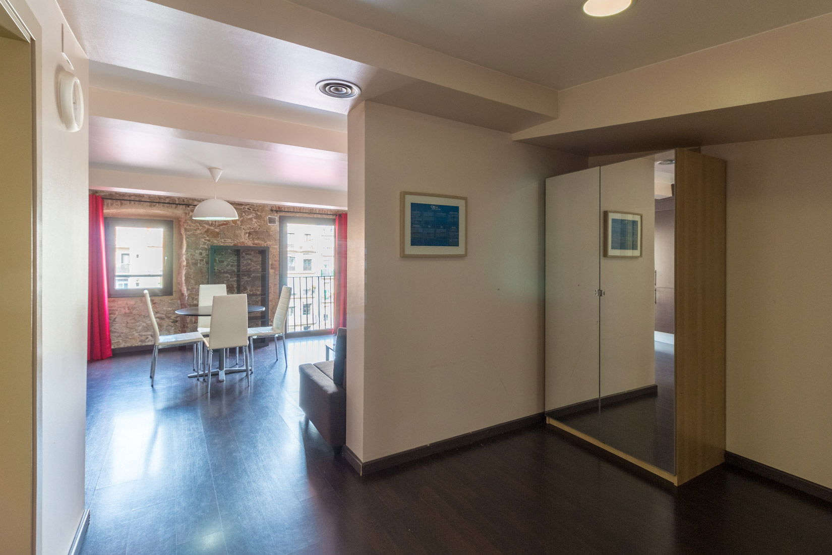 Charming apartment very well located.