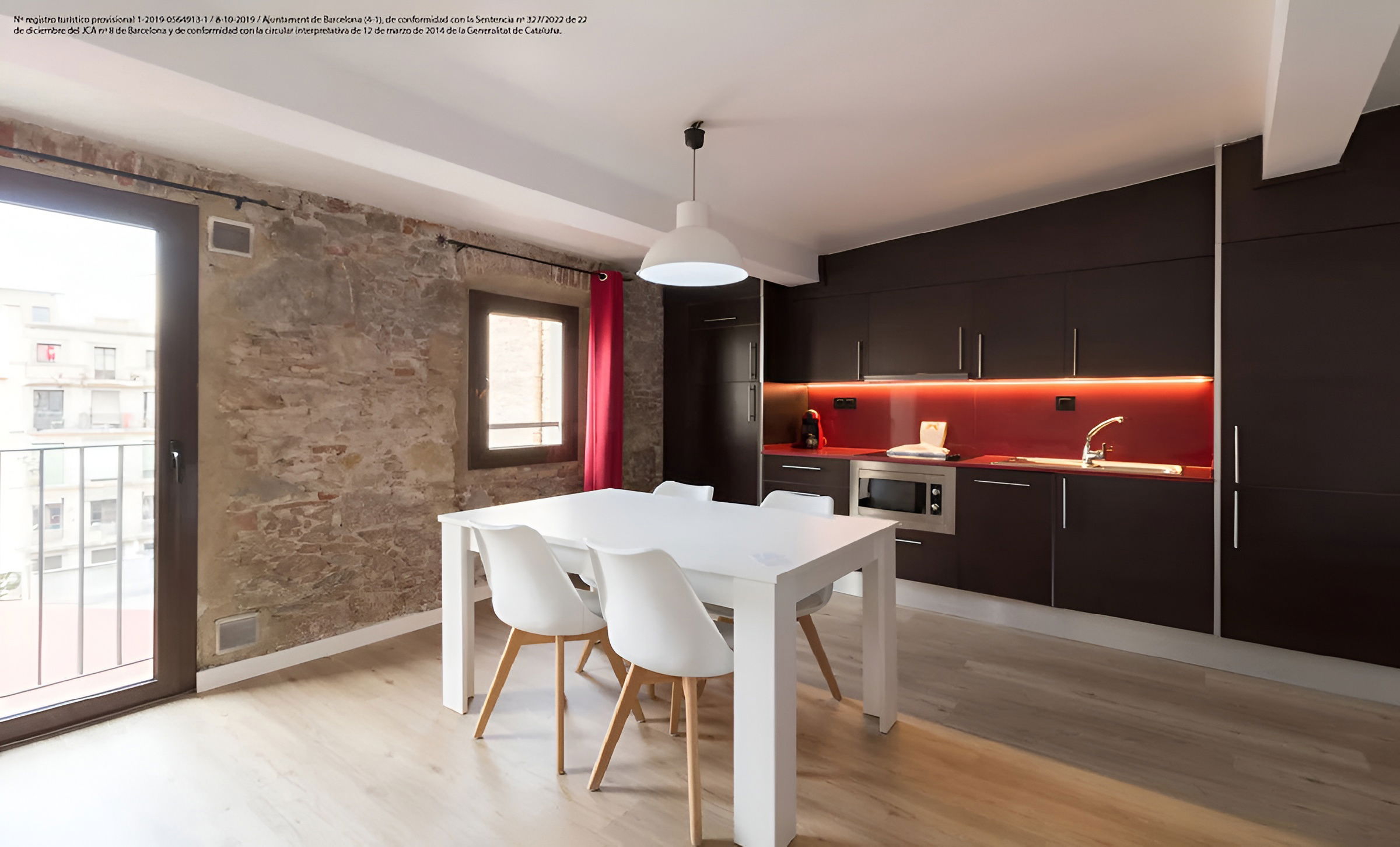 Charming apartment very well located.