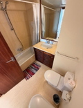 Bright and welcoming apartment with sea views, good location