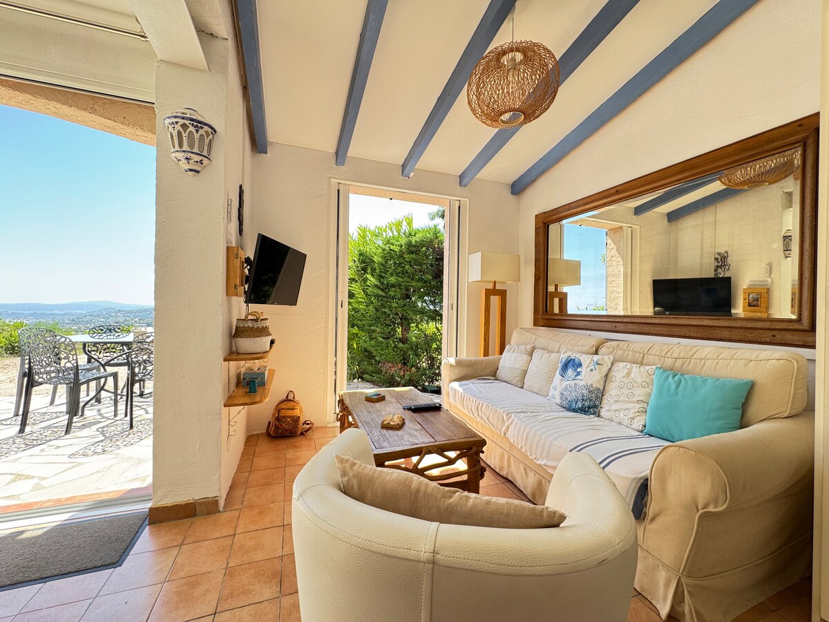 Mazet Alabrena 
★ Vue sur mer & Jardin - Jusqu'à 8 personnes. À seulement 5 m...